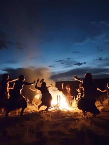 Imagen simbólica representando el taller de tantra yoga fuego Primal